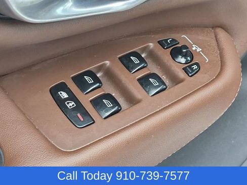 Used 2024 Volvo XC90 B6 Plus AWD/4WD image 13