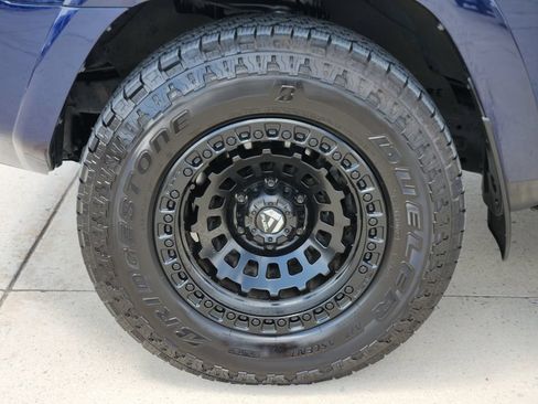 Used 2024 Toyota 4Runner TRD Off-Road Premium w/ Moonroof Package AWD/4WD image 13