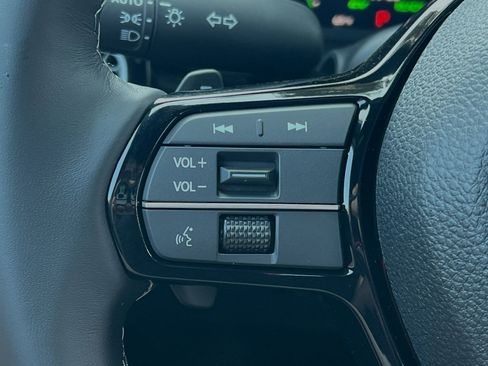 Used 2025 Honda Civic Sport image 24