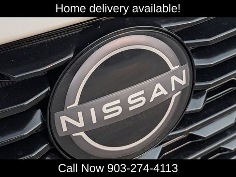 Used 2025 Nissan Sentra SV FWD image 35