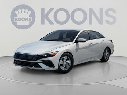 New 2026 Hyundai Elantra SE