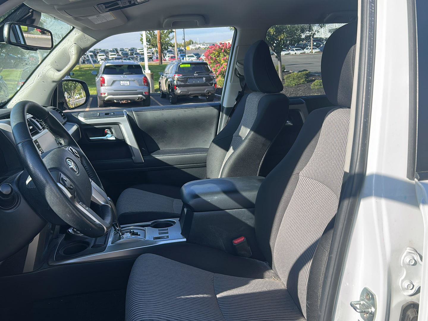 Used 2024 Toyota 4Runner SR5 AWD/4WD image 18