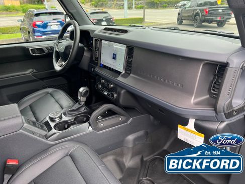 New 2025 Ford Bronco Badlands AWD/4WD image 18