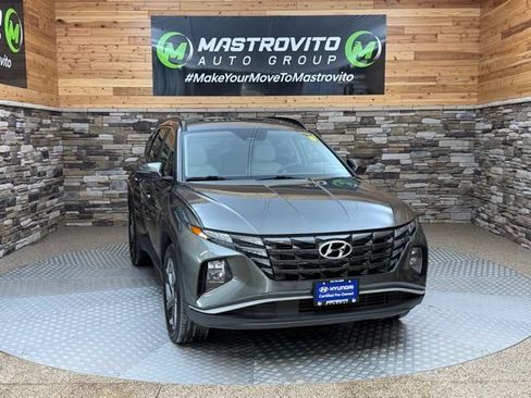 Used 2023 Hyundai Tucson SEL w/ Convenience Package AWD/4WD image 2