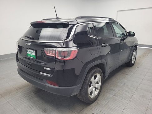 Used 2018 Jeep Compass Latitude w/ Popular Equipment Group image 9