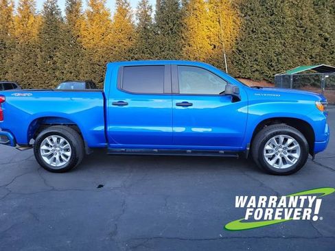 Used 2025 Chevrolet Silverado 1500 Custom image 8