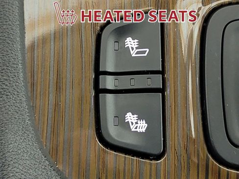 Used 2023 GMC Acadia SLE w/ Driver Convenience Package image 31