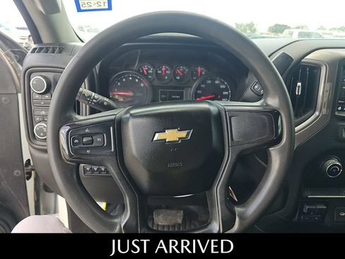 Used 2021 Chevrolet Silverado 2500 W/T w/ WT Convenience Package AWD/4WD image 17