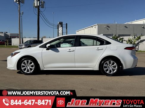 Certified 2026 Toyota Corolla LE image 6