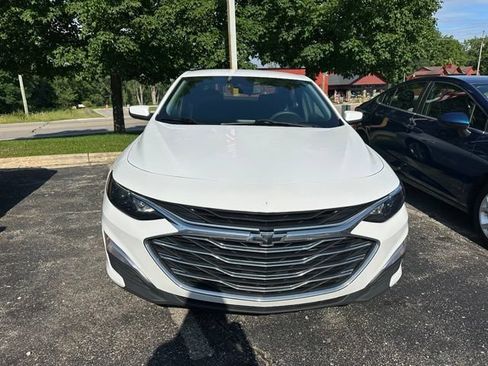 Used 2022 Chevrolet Malibu LS FWD image 7