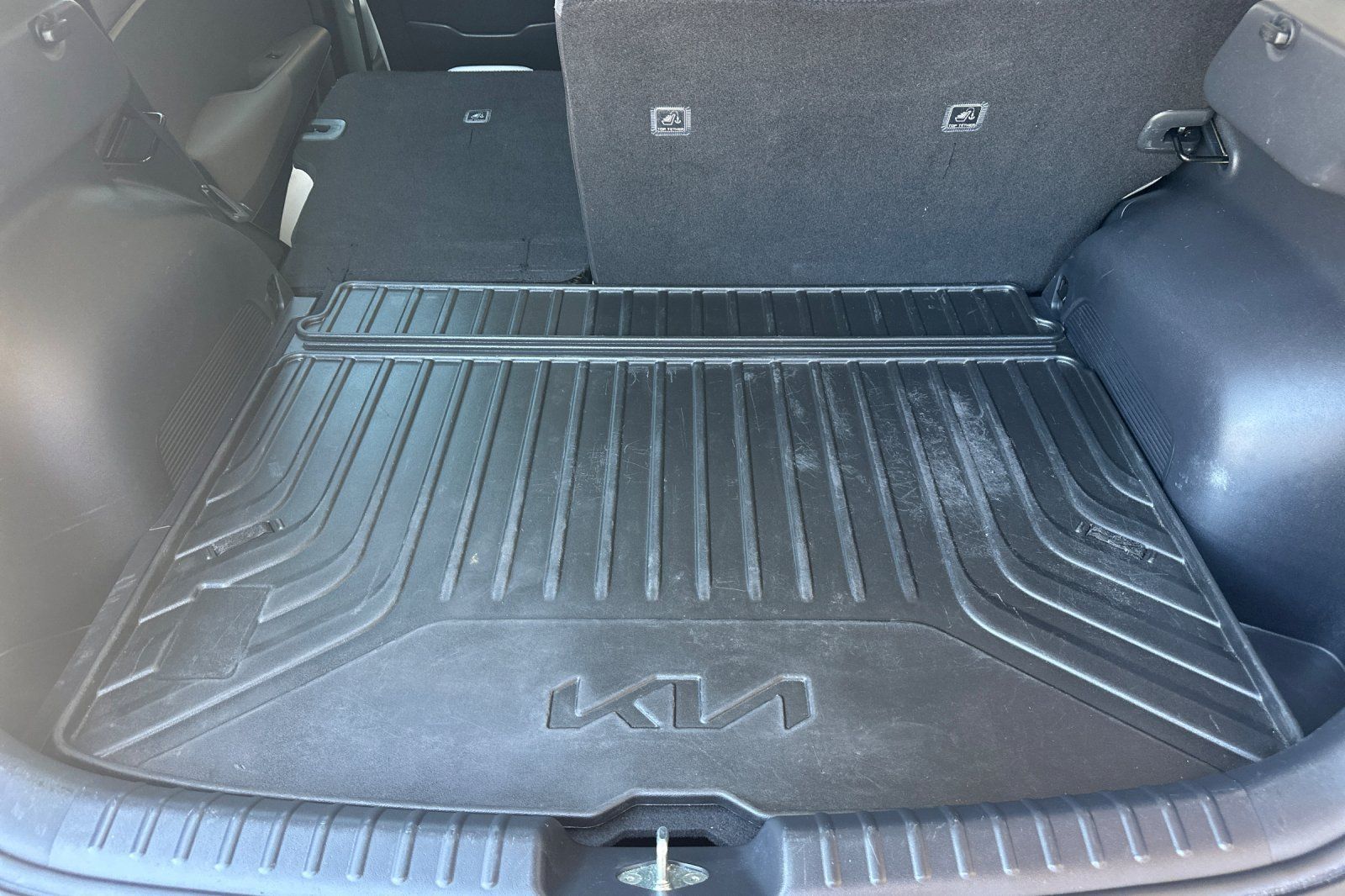 Used 2023 Kia Niro EX Touring FWD image 14