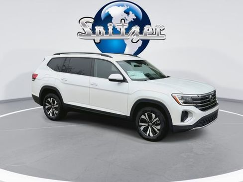 New 2026 Volkswagen Atlas SE image 6