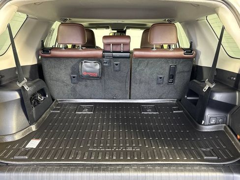 Used 2023 Toyota 4Runner Limited AWD/4WD image 44
