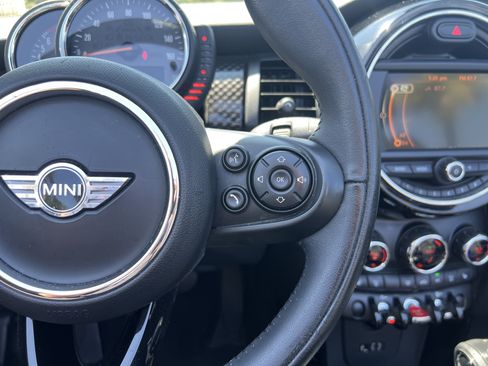 Used 2017 MINI Cooper S FWD image 20