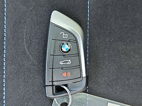 Used 2025 BMW M235i xDrive w/ Premium Package image 36