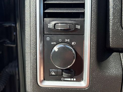 Used 2024 RAM 1500 Classic Warlock AWD/4WD image 20