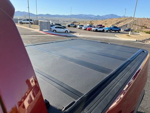 Used 2020 Chevrolet Silverado 2500 LTZ w/ LTZ Plus Package image 10