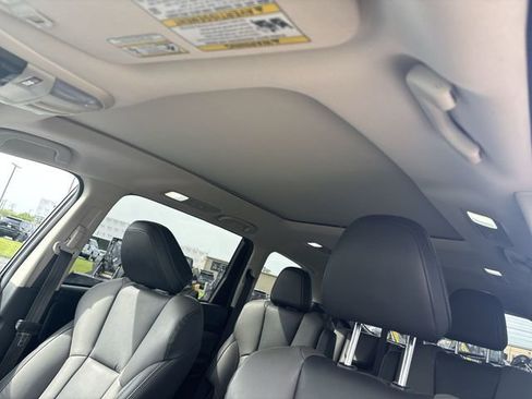 Used 2023 Subaru Ascent Onyx Edition AWD/4WD image 25