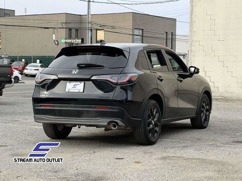 Used 2024 Honda HR-V Sport image 8