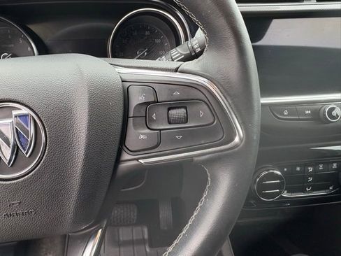 Used 2023 Buick Encore GX Select w/ Safety Package II image 33