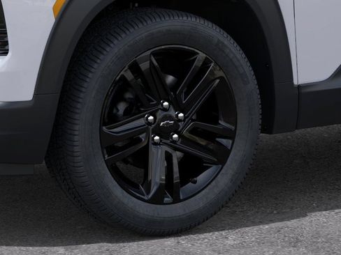 New 2026 Chevrolet TrailBlazer LT AWD/4WD image 9