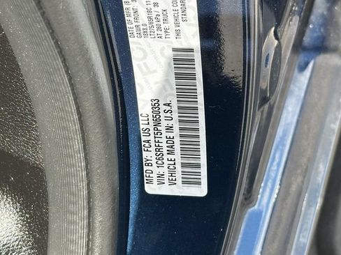 Used 2023 RAM 1500 Big Horn AWD/4WD image 9