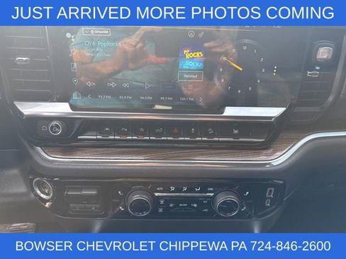 Used 2023 Chevrolet Silverado 1500 LT Trail Boss w/ LT Trail Boss Premium Package image 9