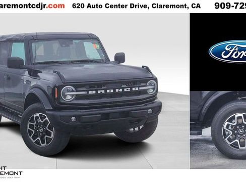 Used 2022 Ford Bronco Outer Banks image 1