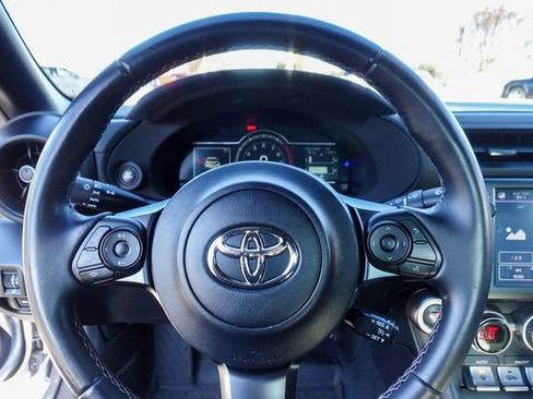 Certified 2022 Toyota GR86 Premium image 14