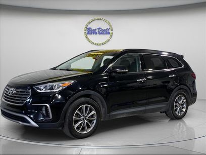 Used 2018 Hyundai Santa Fe SE w/ SE Premium Package 02