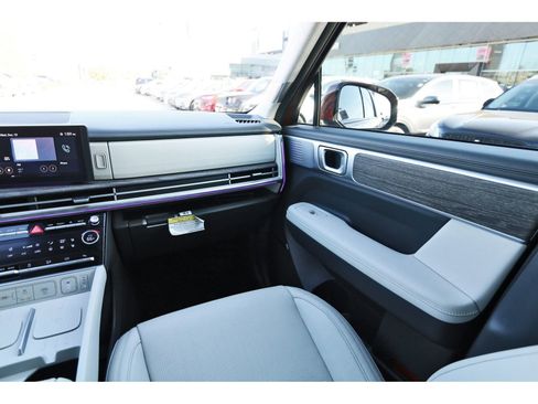 Used 2025 Hyundai Santa Fe Calligraphy image 13