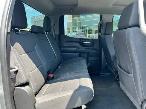 Used 2025 Chevrolet Silverado 1500 Custom w/ LPO, Dark Essentials Package RWD image 8