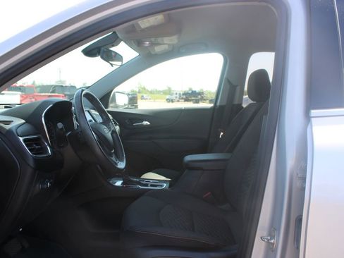 Used 2020 Chevrolet Equinox LT AWD/4WD image 17
