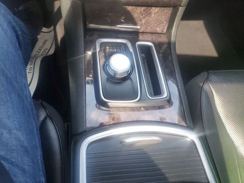 Used 2020 Chrysler 300 Limited image 15