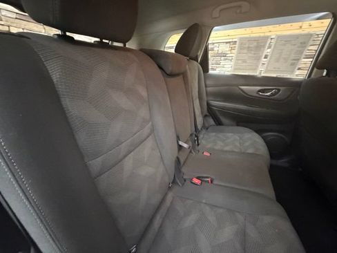 Used 2016 Nissan Rogue S AWD/4WD image 33