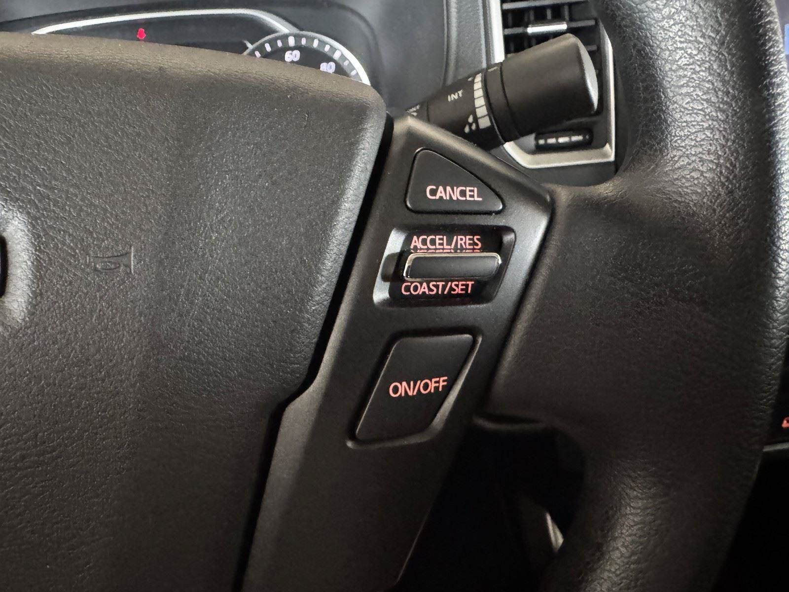 Used 2022 Nissan Frontier SV RWD image 21