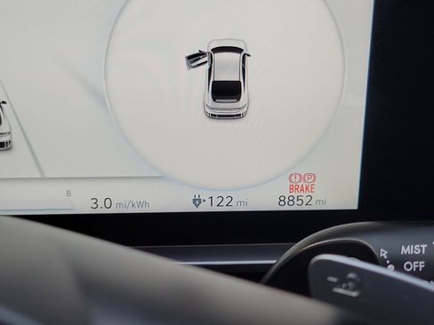 Certified 2024 Hyundai Ioniq 6 Limited image 11