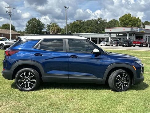 Used 2023 Chevrolet TrailBlazer ACTIV w/ Convenience Package image 6