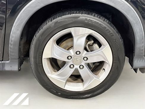 Used 2016 Honda HR-V LX image 31