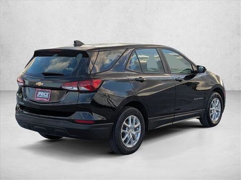 Used 2024 Chevrolet Equinox LS FWD image 5