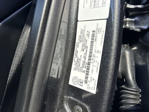 Used 2020 Ford F150 Raptor w/ Equipment Group 802A Luxury image 16