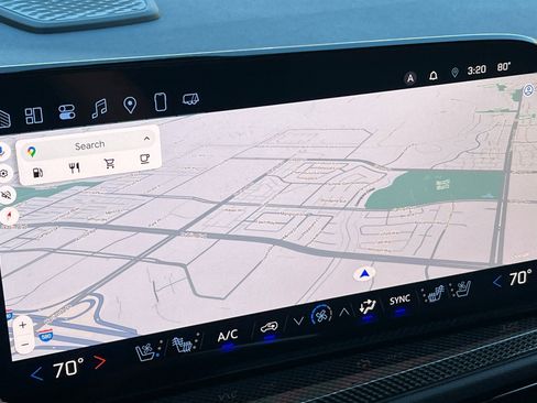 Certified 2025 Chevrolet Traverse High Country w/ LPO, Floor Liner Package image 45