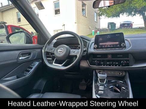 Used 2024 Nissan Rogue SV w/ SV Premium Package FWD image 21