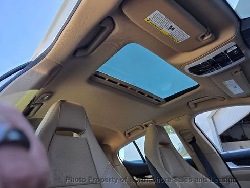 Used 2015 Porsche Panamera S image 52