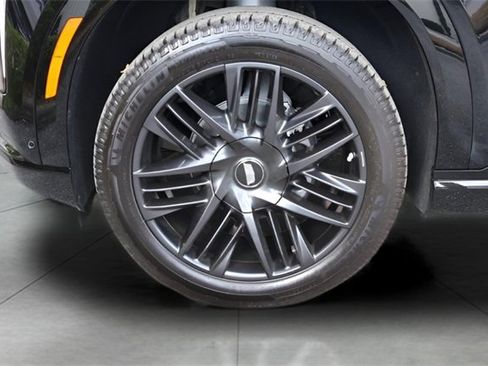 New 2025 Cadillac Escalade IQ Sport 2 w/ LPO, ONYX Package image 10