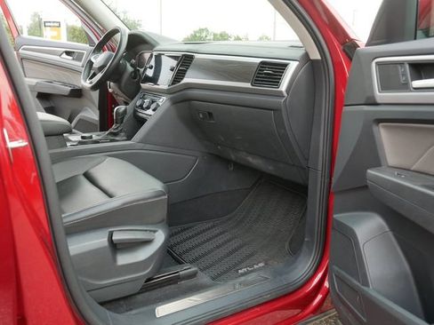 Certified 2023 Volkswagen Atlas SE w/ Black Wheel Package AWD/4WD image 21