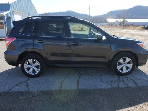 Used 2015 Subaru Forester 2.5i Limited image 4