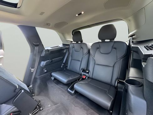 Used 2022 Volvo XC90 T6 Inscription w/ Climate Package AWD/4WD image 39