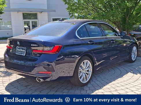 Used 2024 BMW 330i xDrive Sedan w/ Premium Package AWD/4WD image 7