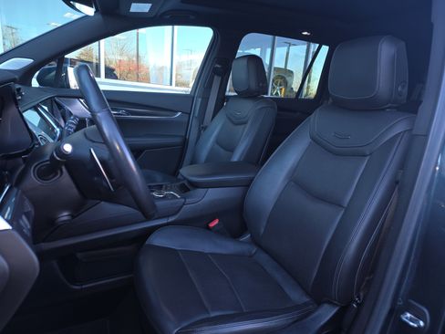 Used 2020 Cadillac XT6 Sport image 17